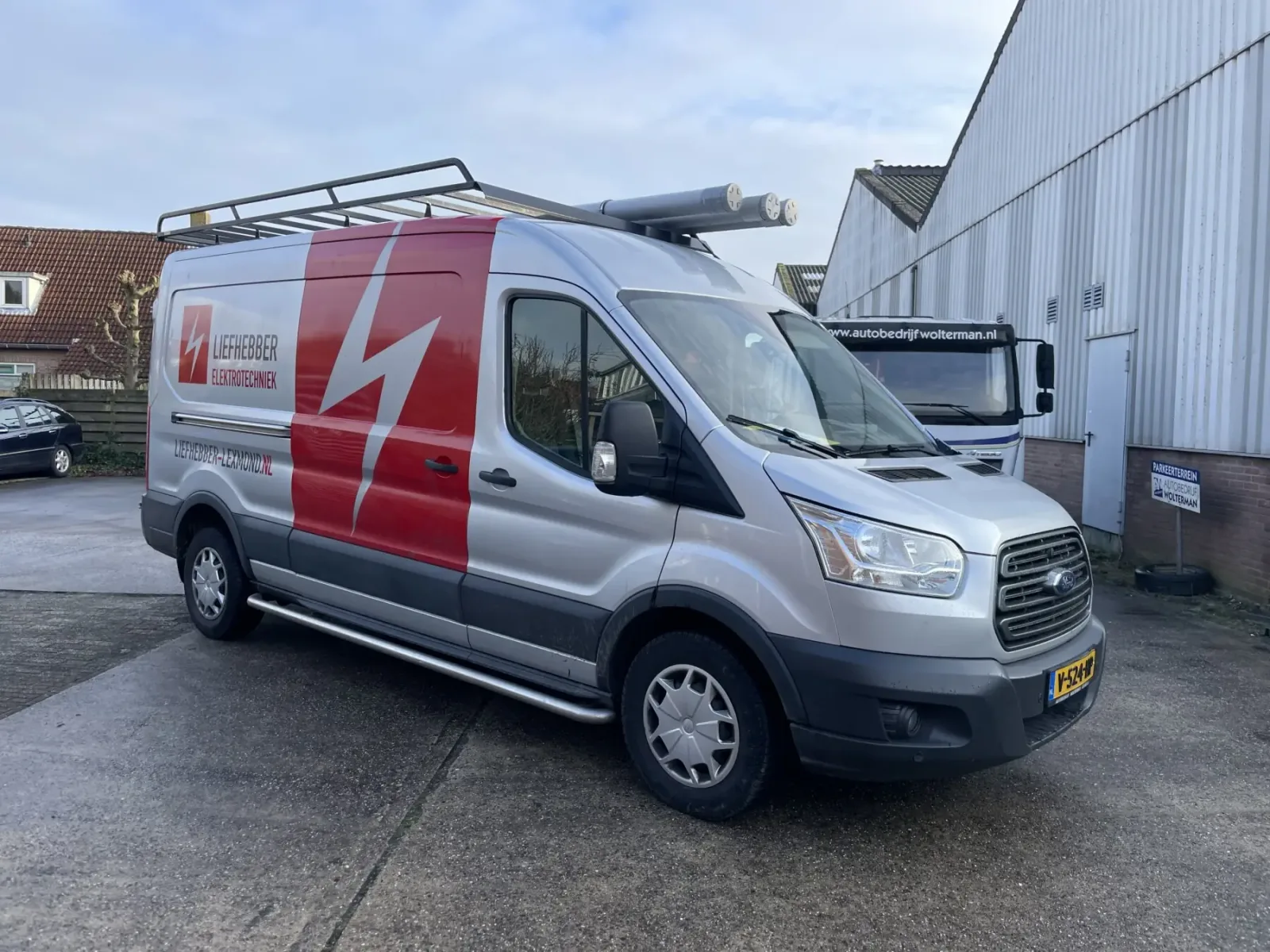 Ford Transit (2017) — foto 1