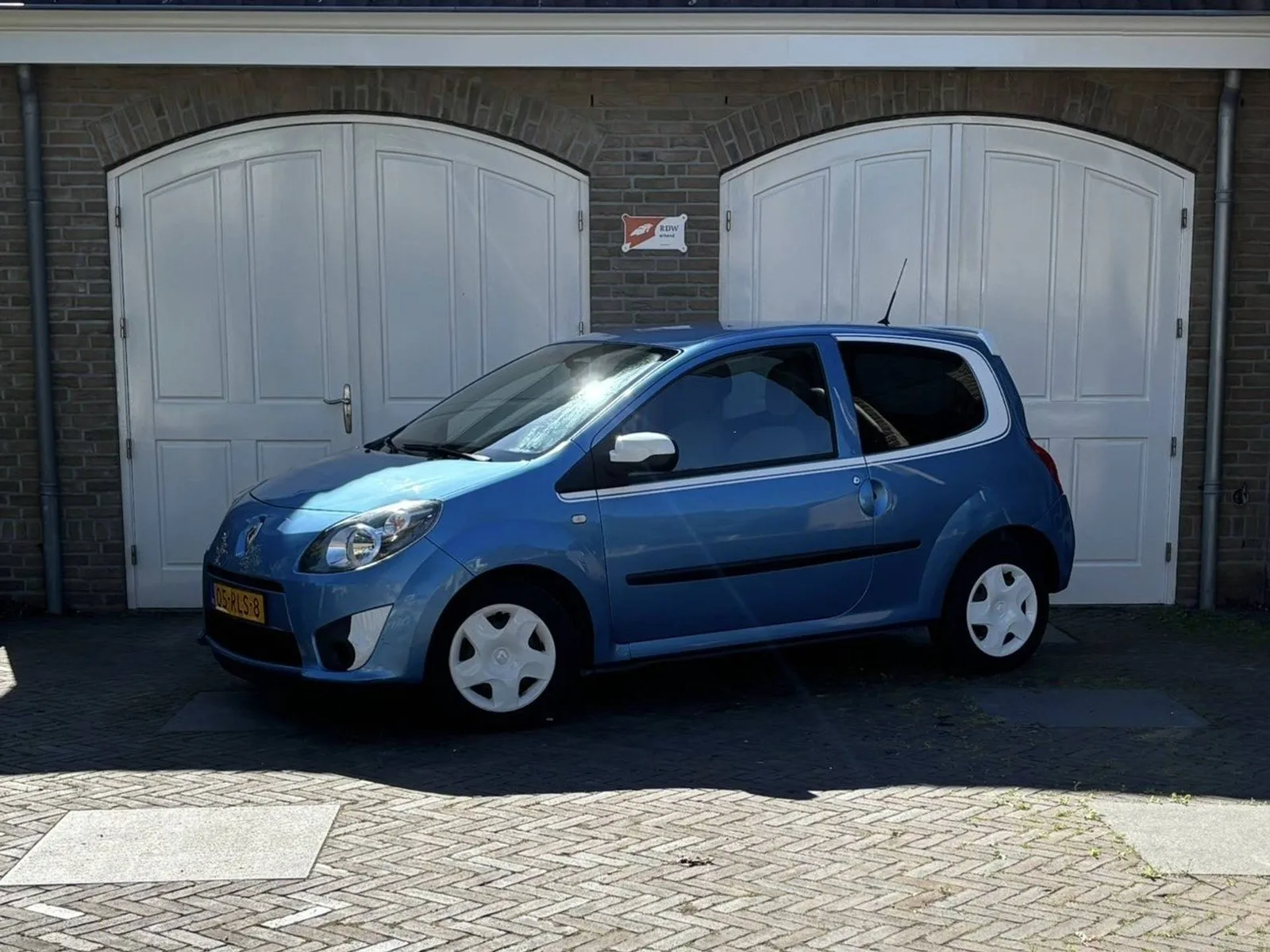 Renault Twingo (2011) — foto 1