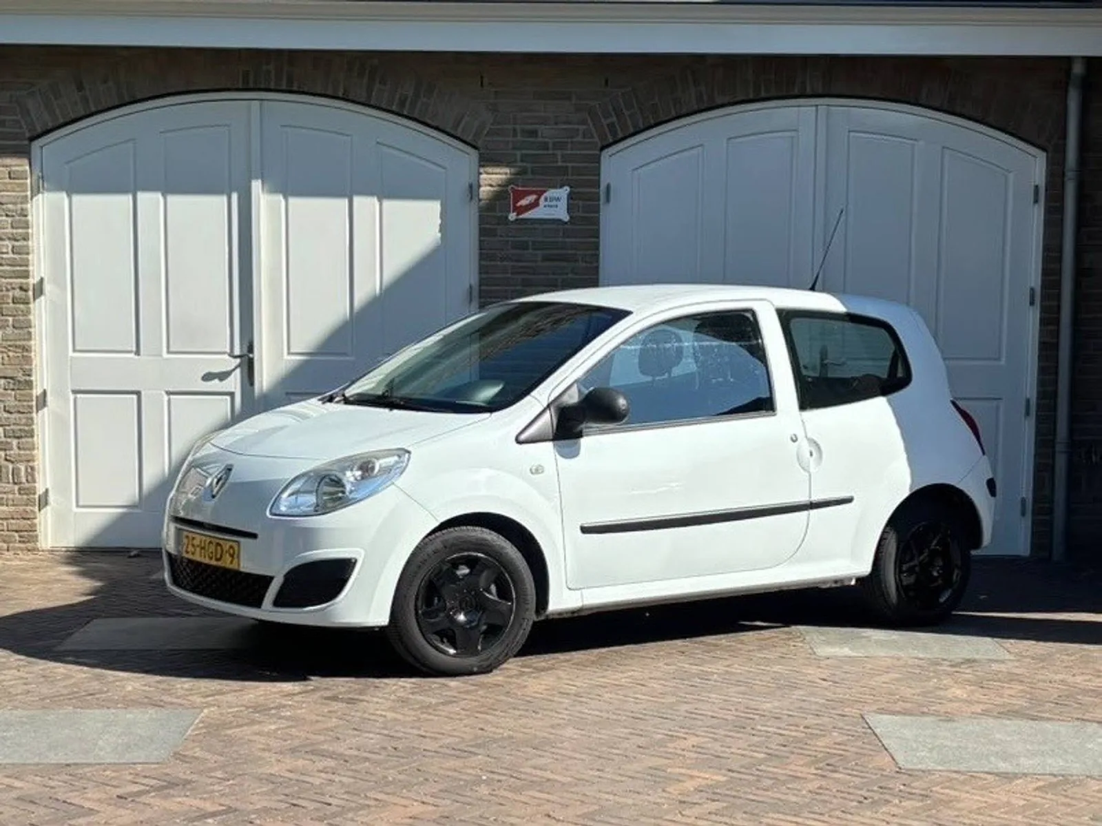 Renault Twingo (2008) — foto 1