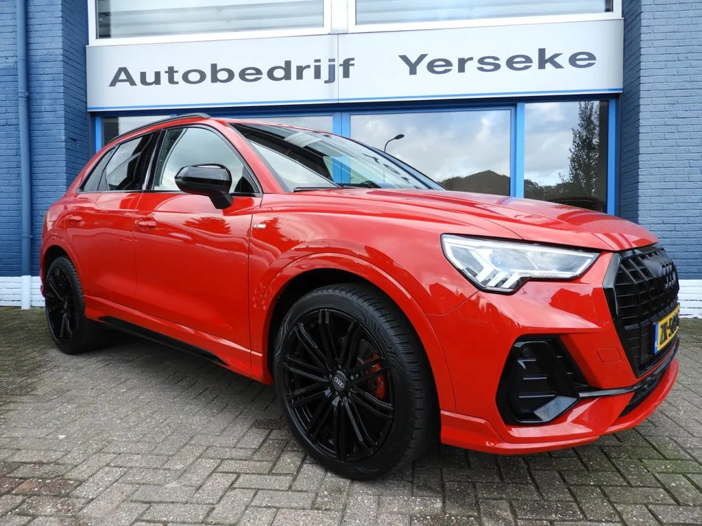 Audi Q3 (2019) — foto 1
