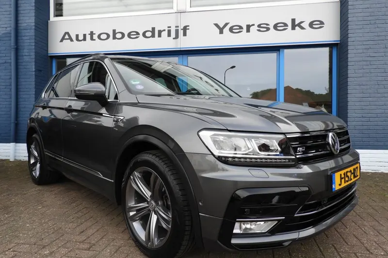 Volkswagen Tiguan (2016)
