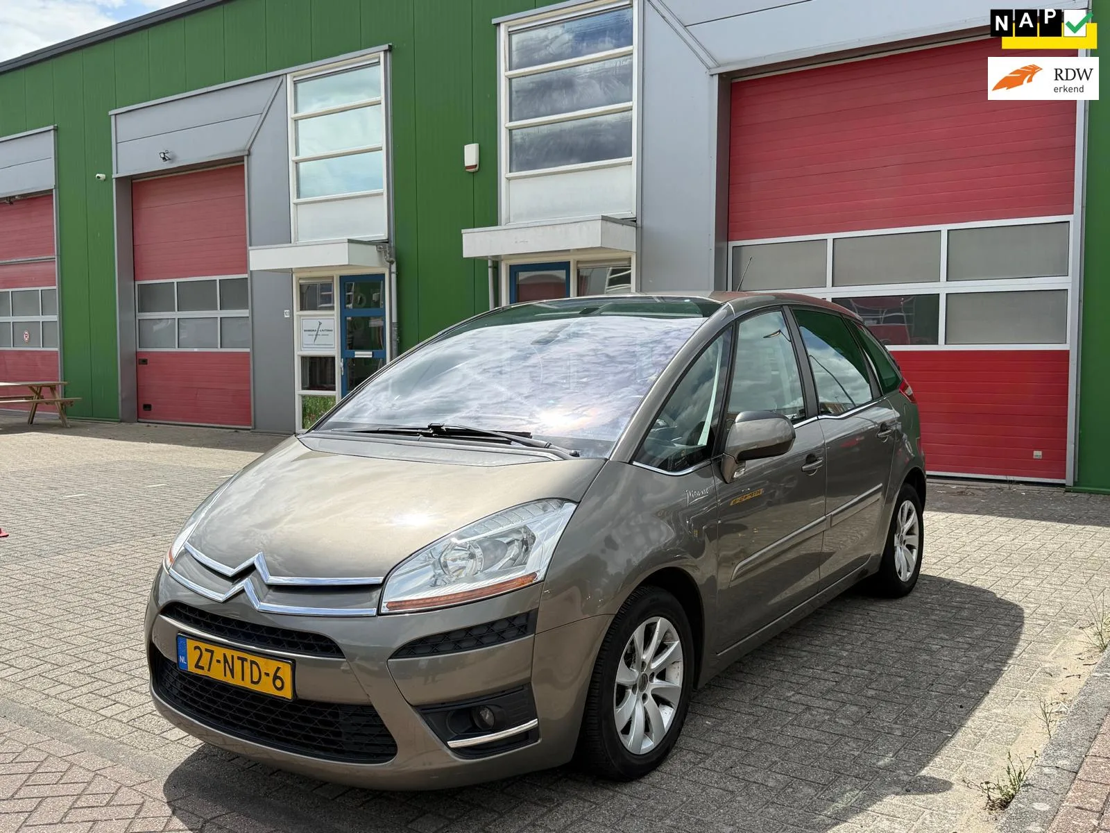 Citroën C4 Picasso (2010) — foto 1