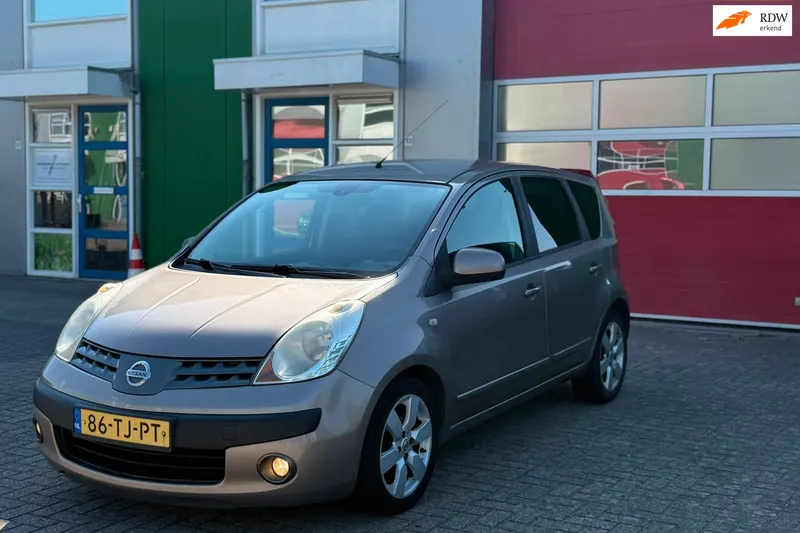 Nissan Note (2006)