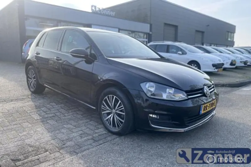 Volkswagen Golf (2016)