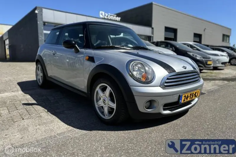 MINI 1 6 Cooper Chili (2007)