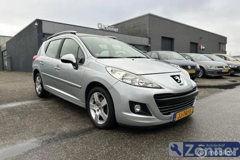 Peugeot 207 (2010)