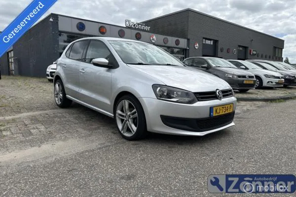 Volkswagen Polo (2009) — foto 1