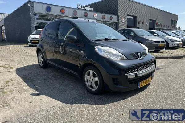 Peugeot 107 (2012) — foto 1