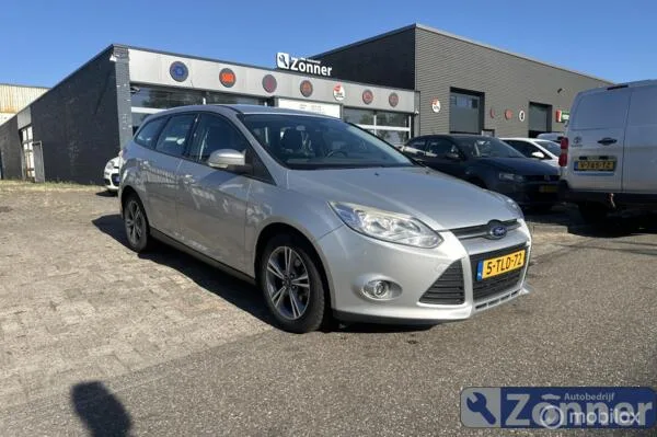 Ford Focus (2014) — foto 1
