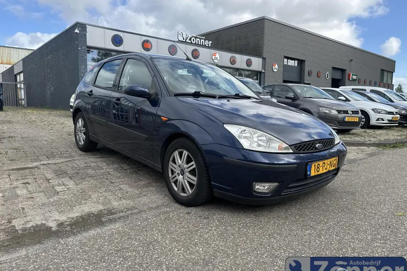Ford Focus (2004)