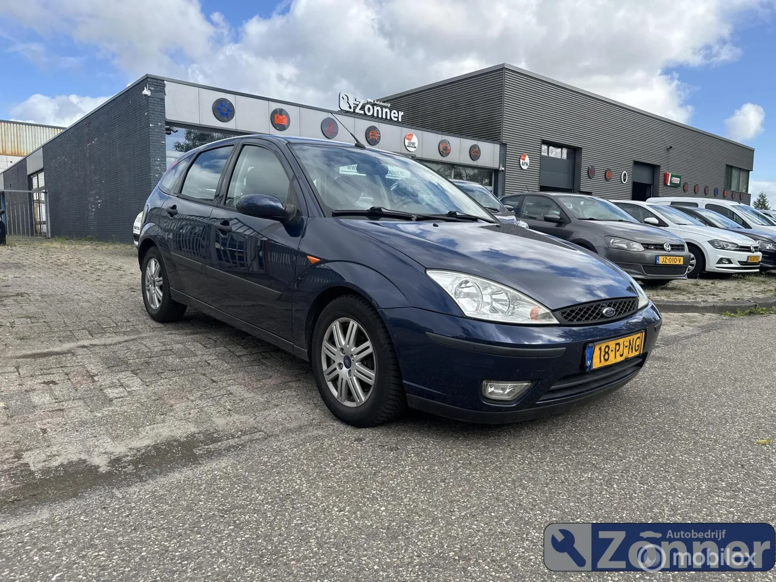 Ford Focus (2004) — foto 1