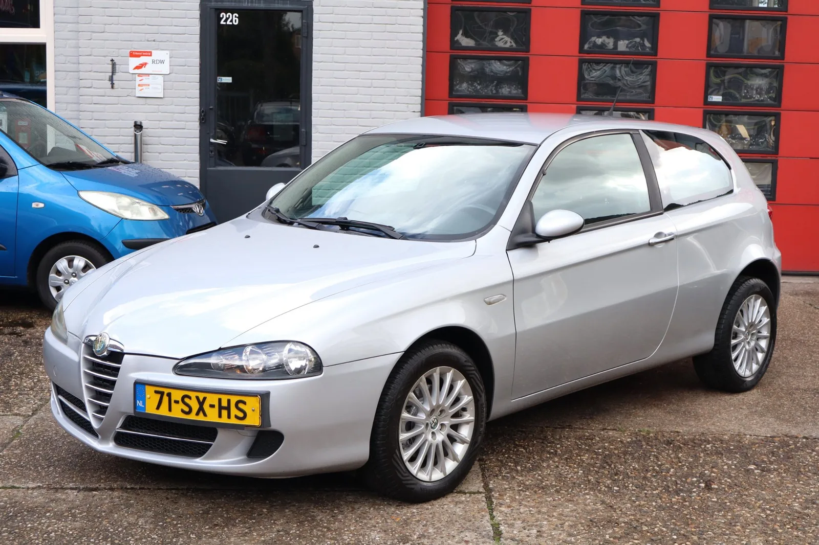 Alfa Romeo 147 (2006) — foto 1