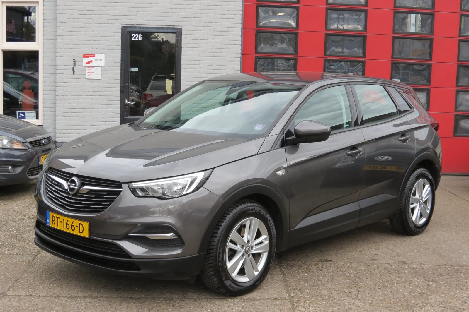 Opel Grandland X (2018) — foto 1