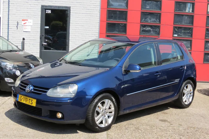 Volkswagen Golf (2009)
