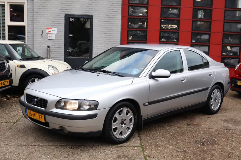Volvo S60 (2001)