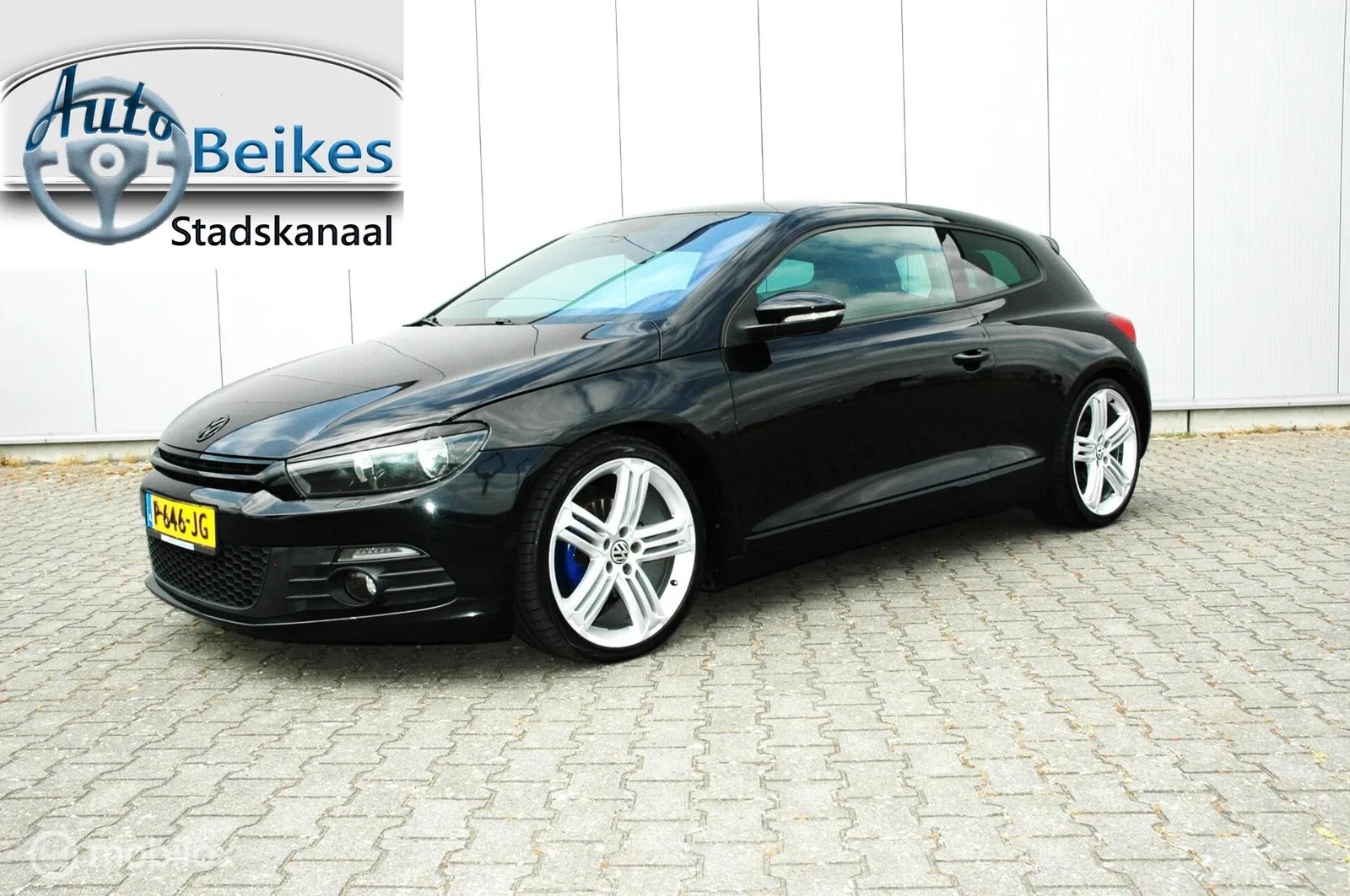 Volkswagen Scirocco (2010) — foto 1