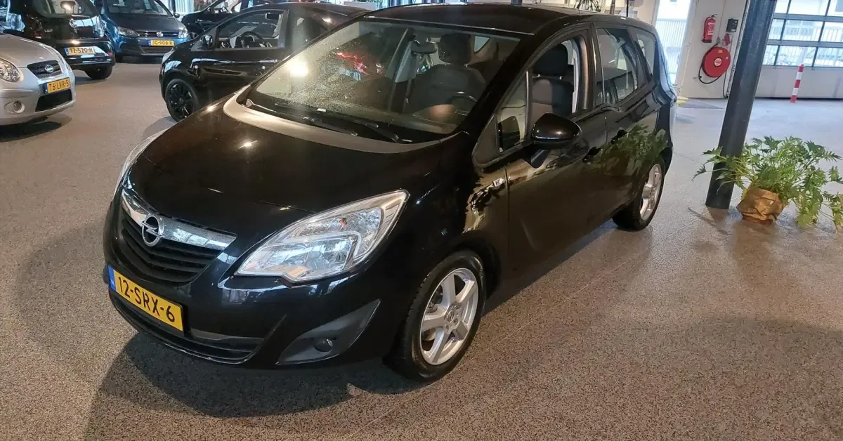 Opel Meriva (2011) — foto 1