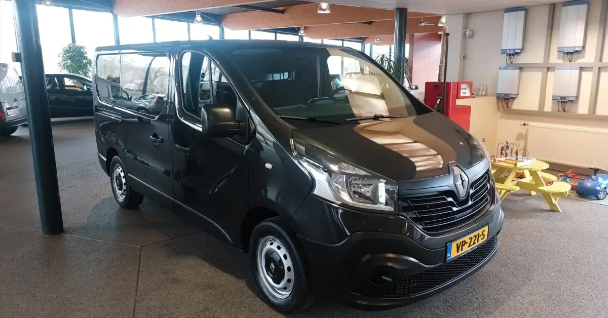 Renault Trafic (2015) — foto 1