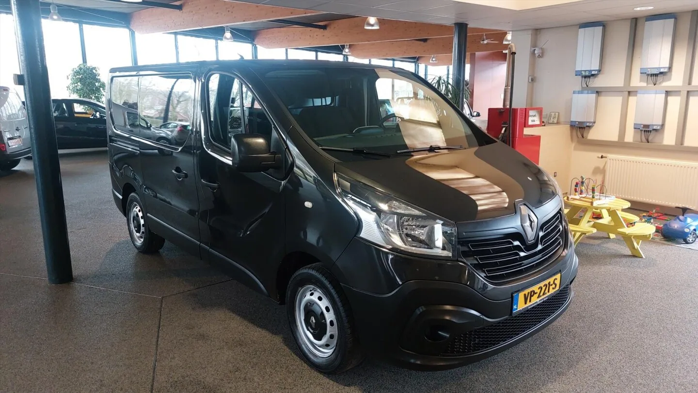 Renault Trafic (2015) — foto 1
