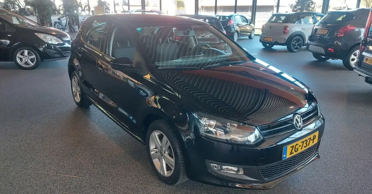 Volkswagen Polo (2014) — foto 1