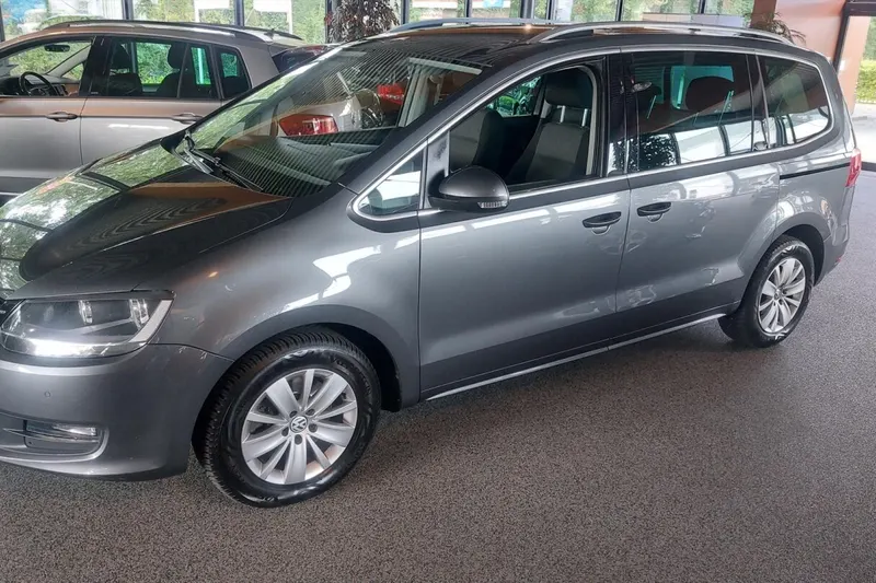 Volkswagen Sharan (2011)