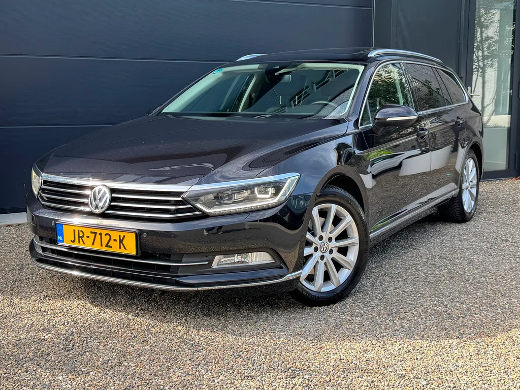 Volkswagen Passat (2015) — foto 1