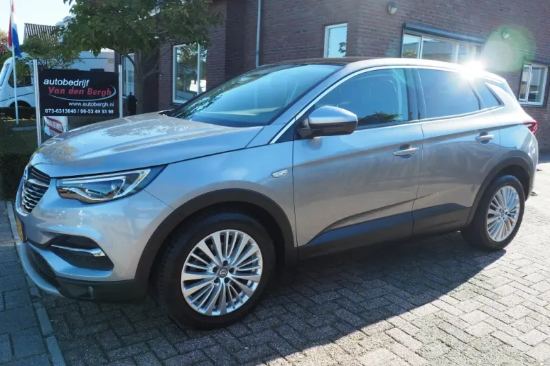 Opel Grandland (2018)