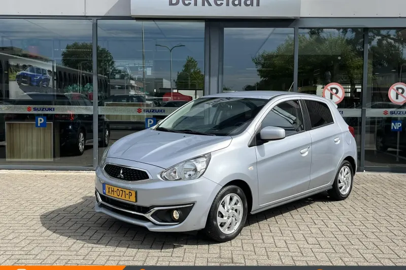 Mitsubishi Space (2019)