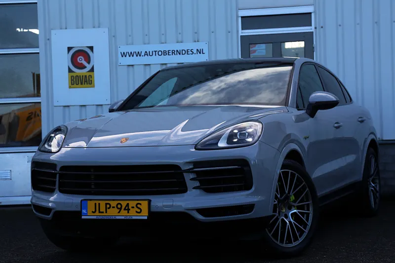 Porsche Cayenne (2022)
