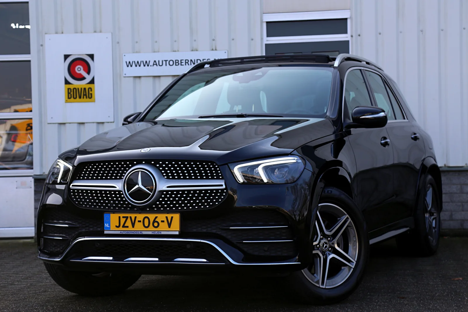 Mercedes-Benz GLE (2022) — foto 1