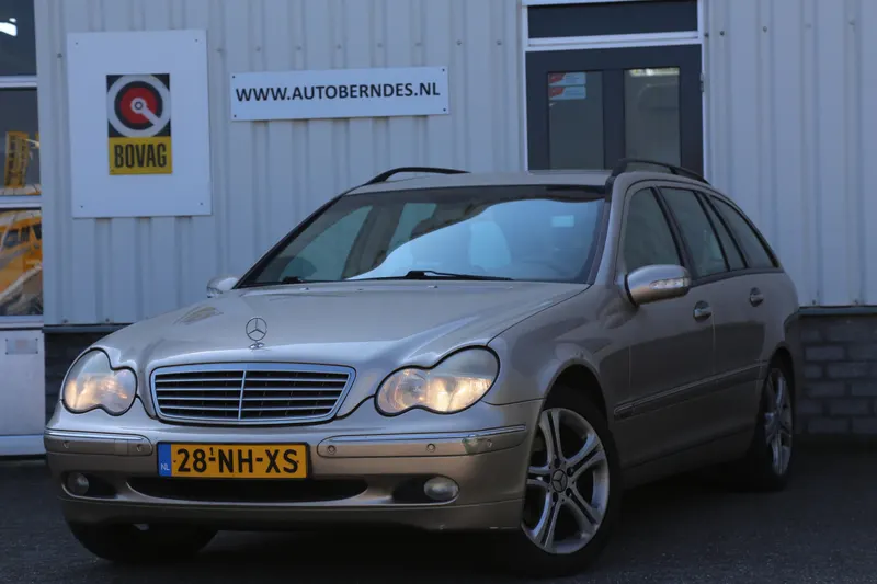 Mercedes-Benz C-Klasse (2004)