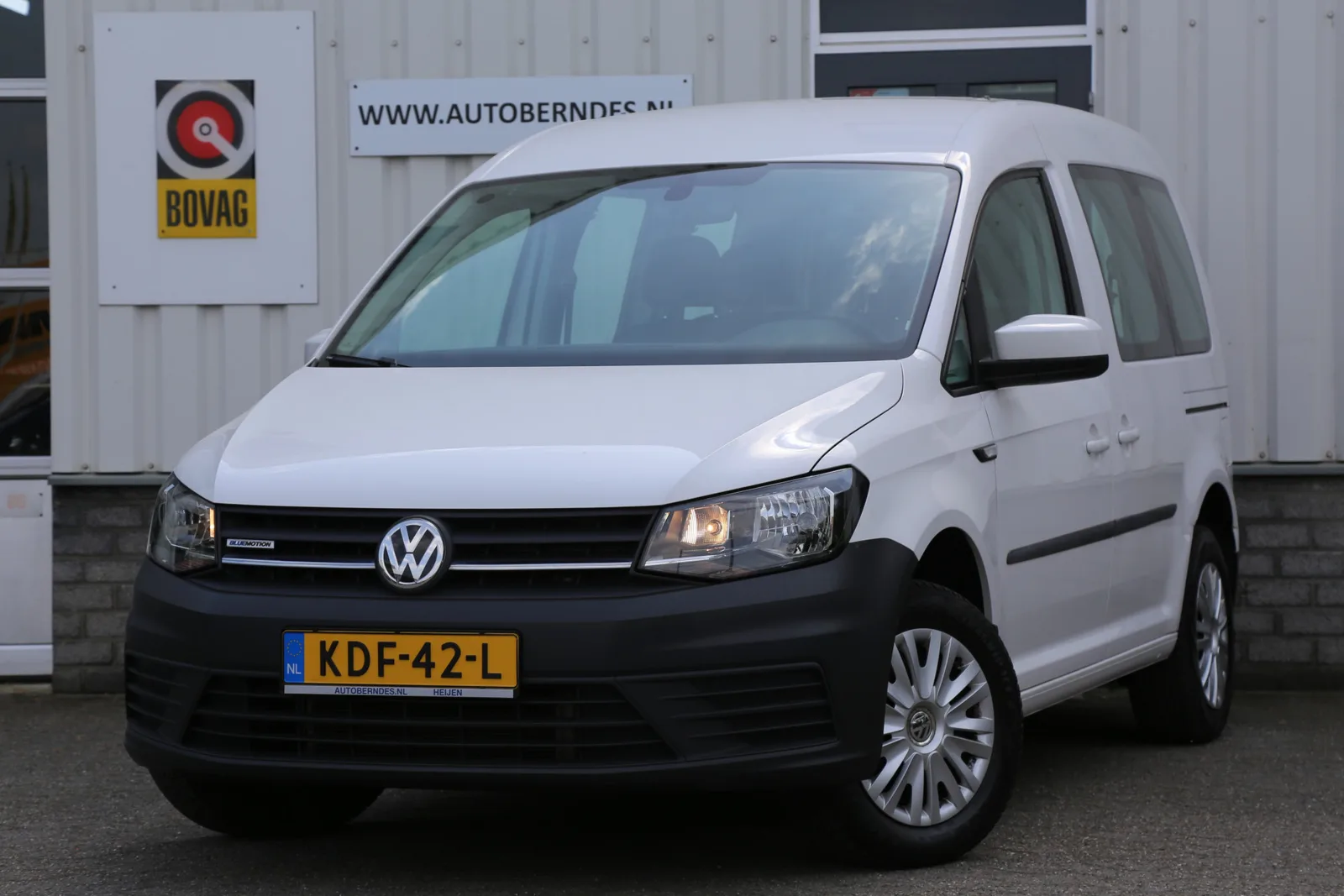 Volkswagen Caddy (2018) — foto 1