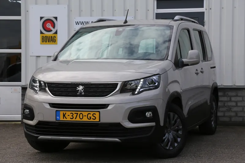 Peugeot Rifter (2019)