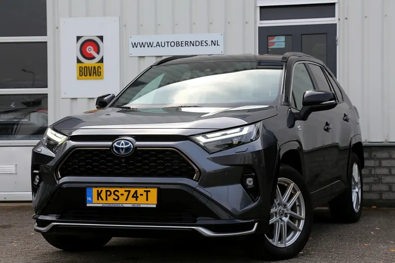 Toyota RAV4 (2022)