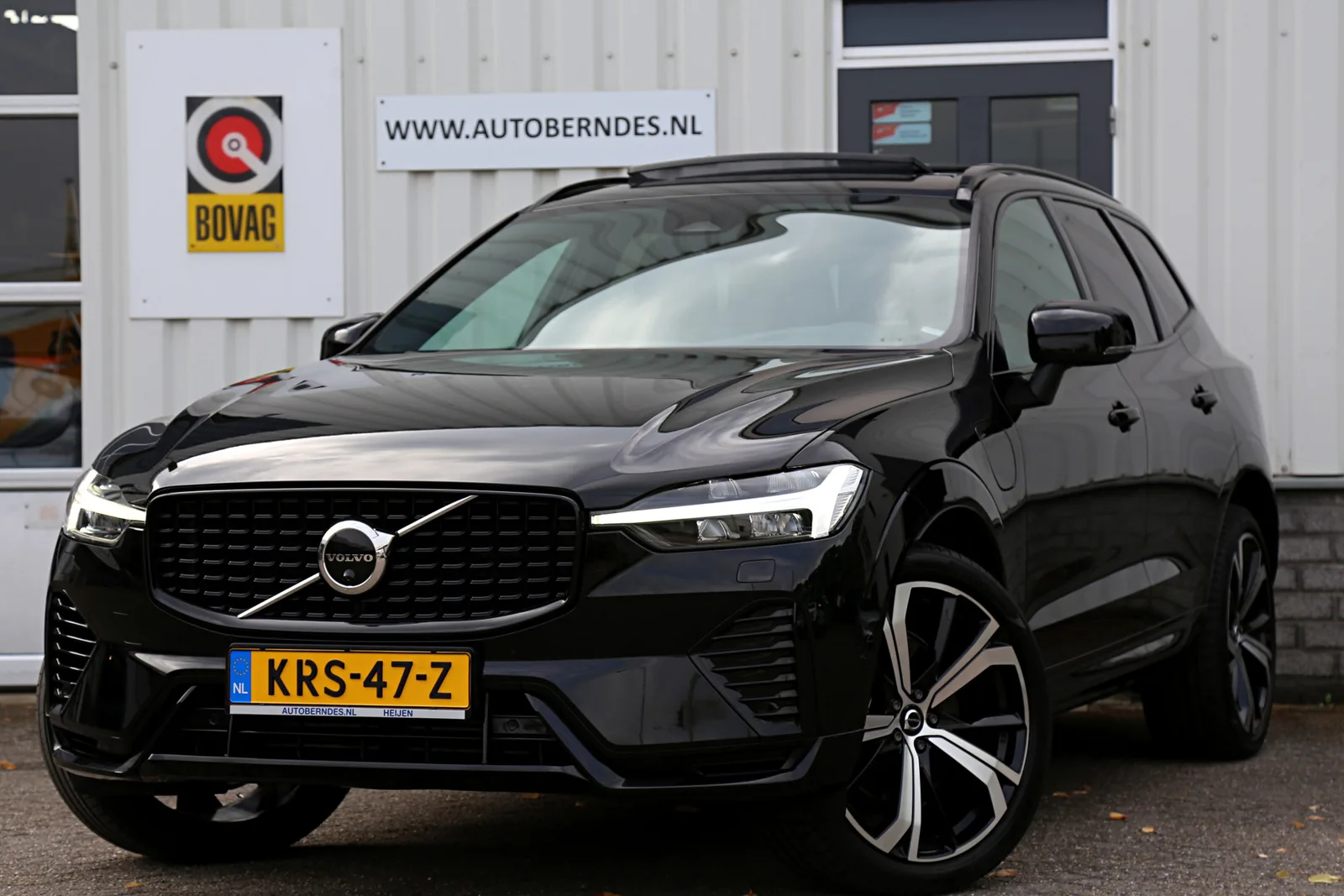 Volvo XC60 (2023) — foto 1
