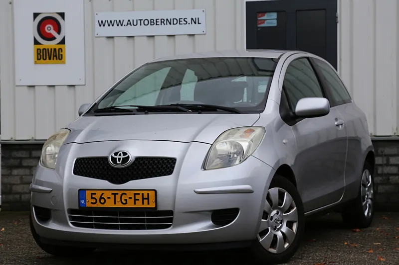 Toyota Yaris (2006)