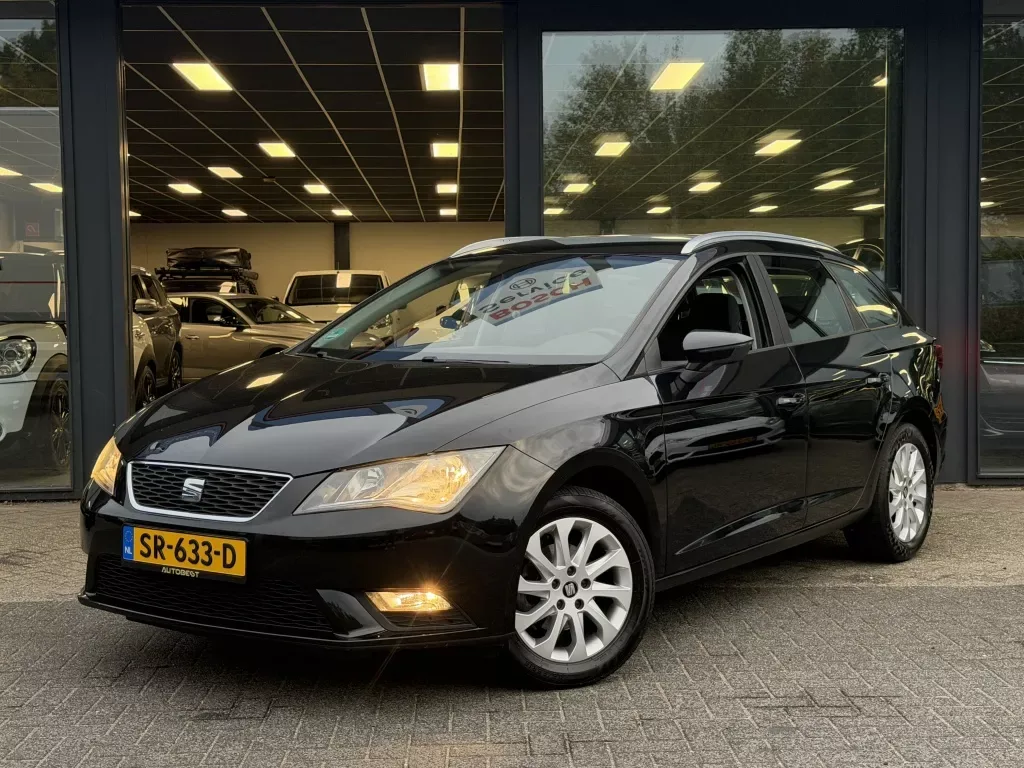 SEAT Leon (2014) — foto 1