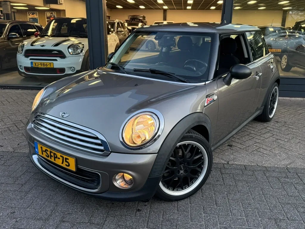 MINI One (2013) — foto 1