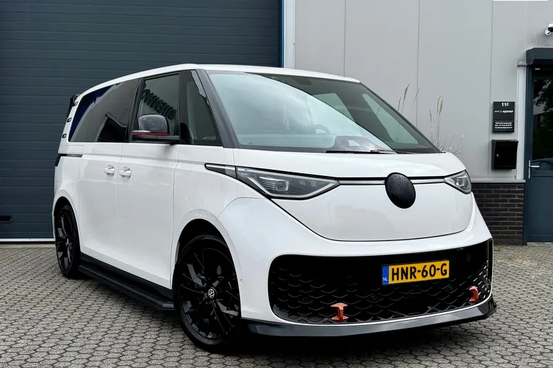 Volkswagen ID. Buzz (2023)