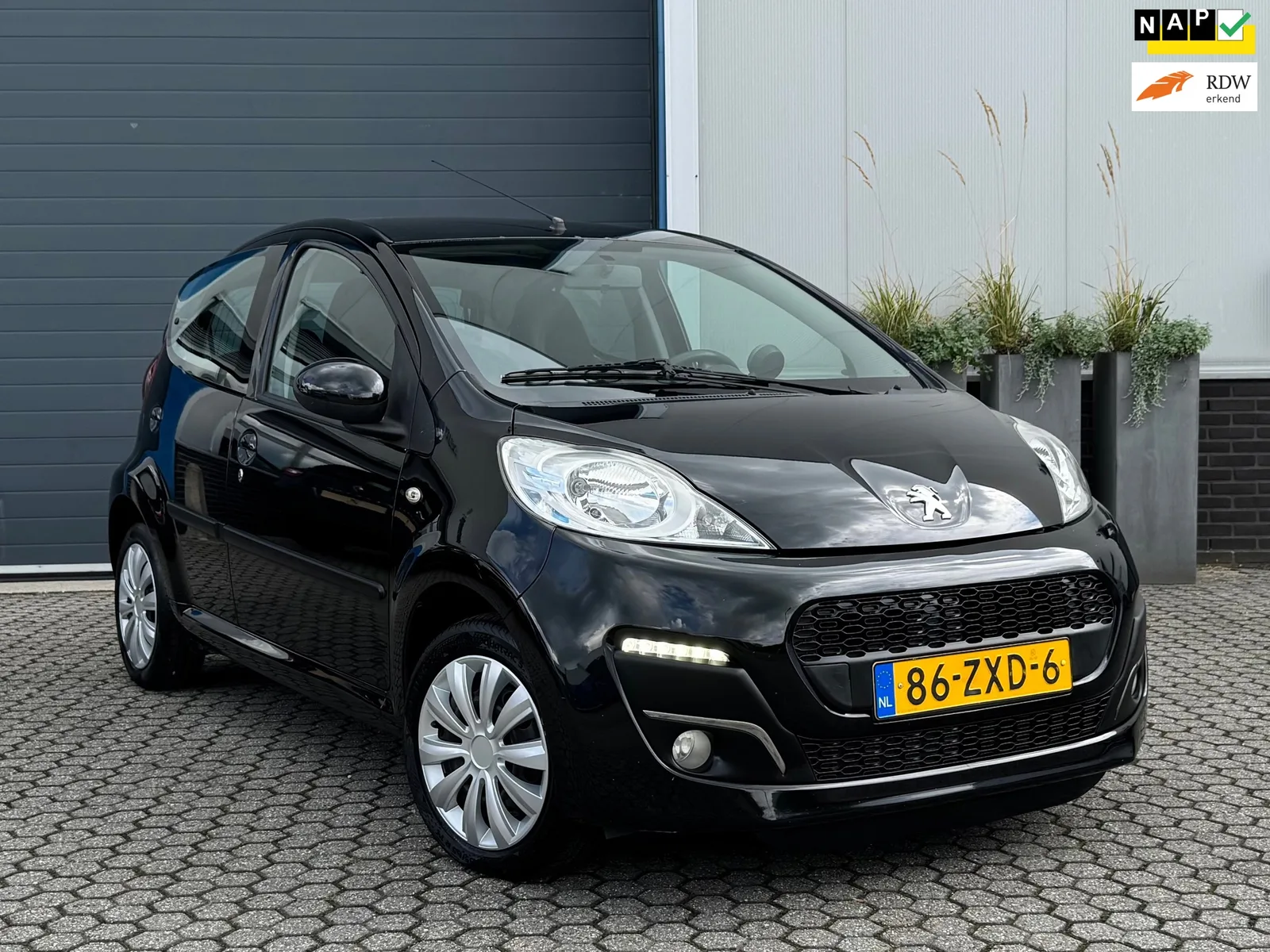 Peugeot 107 (2013) — foto 1