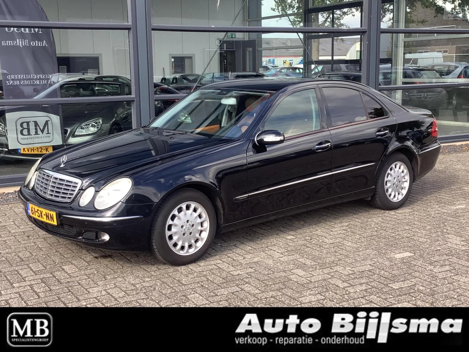 Mercedes-Benz E-Klasse (2011) — foto 1