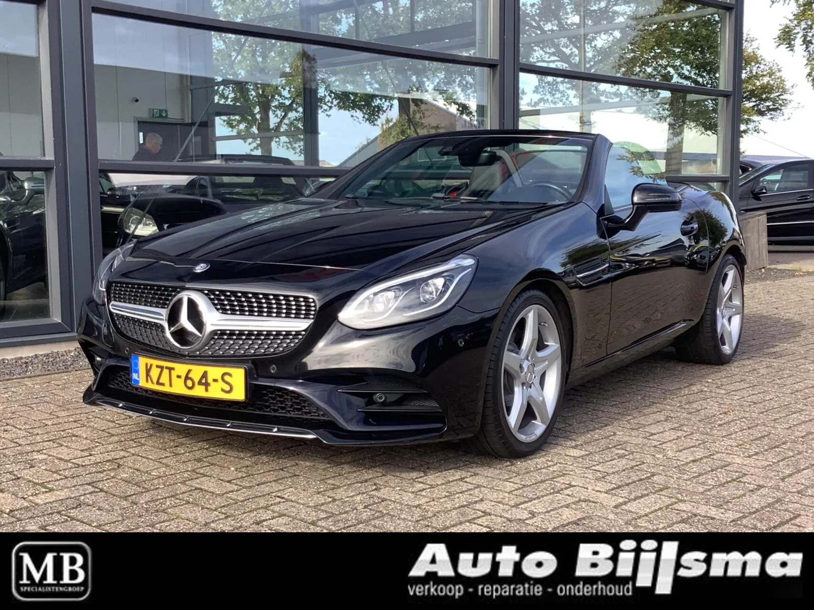 Mercedes-Benz SLC-Klasse (2016) — foto 1