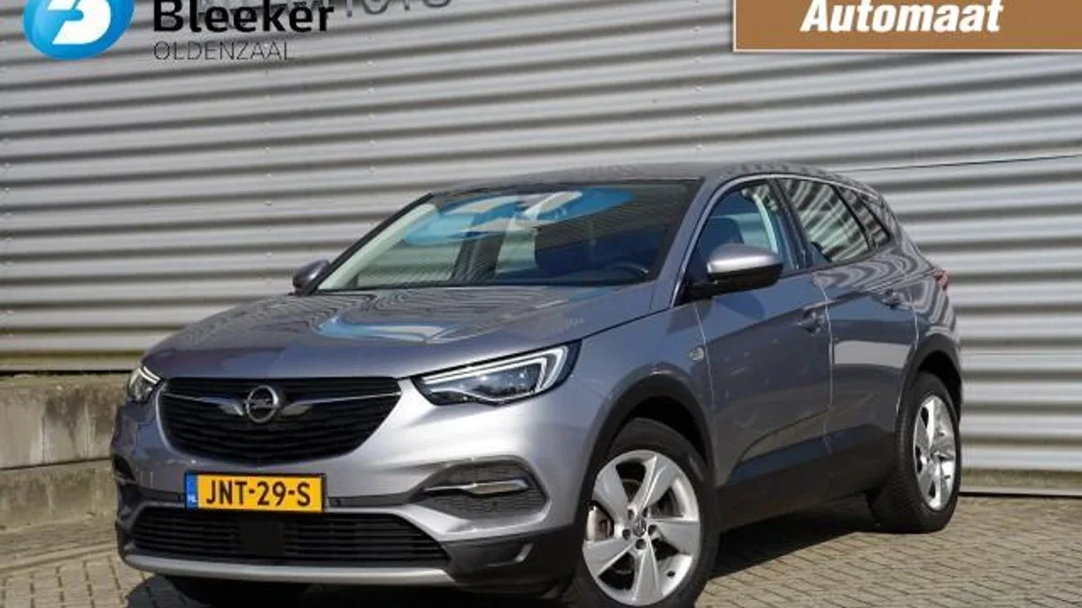 Opel Grandland (2020) — foto 1