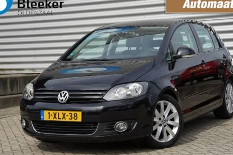 Volkswagen Golf (2012)
