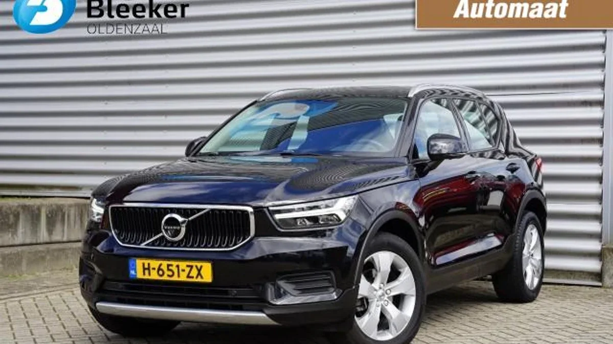 Volvo XC40 (2020) — foto 1