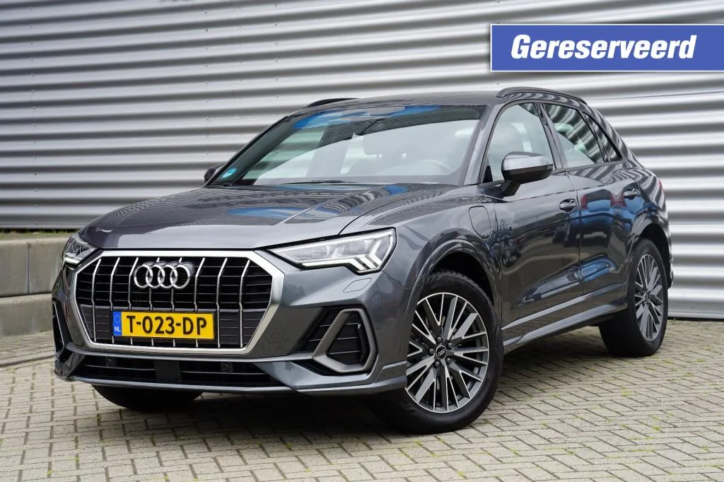 Audi Q3 (2022) — foto 1