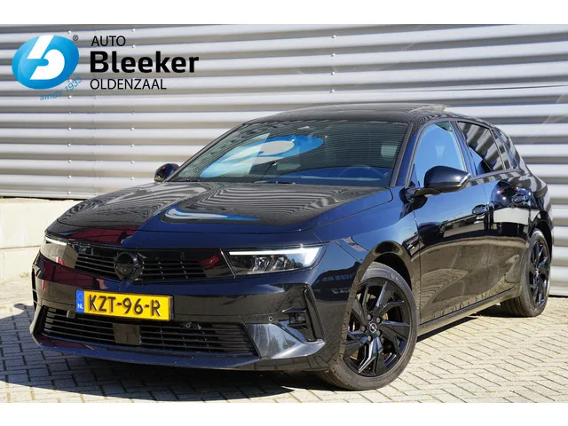 Opel Astra (2023) — foto 1