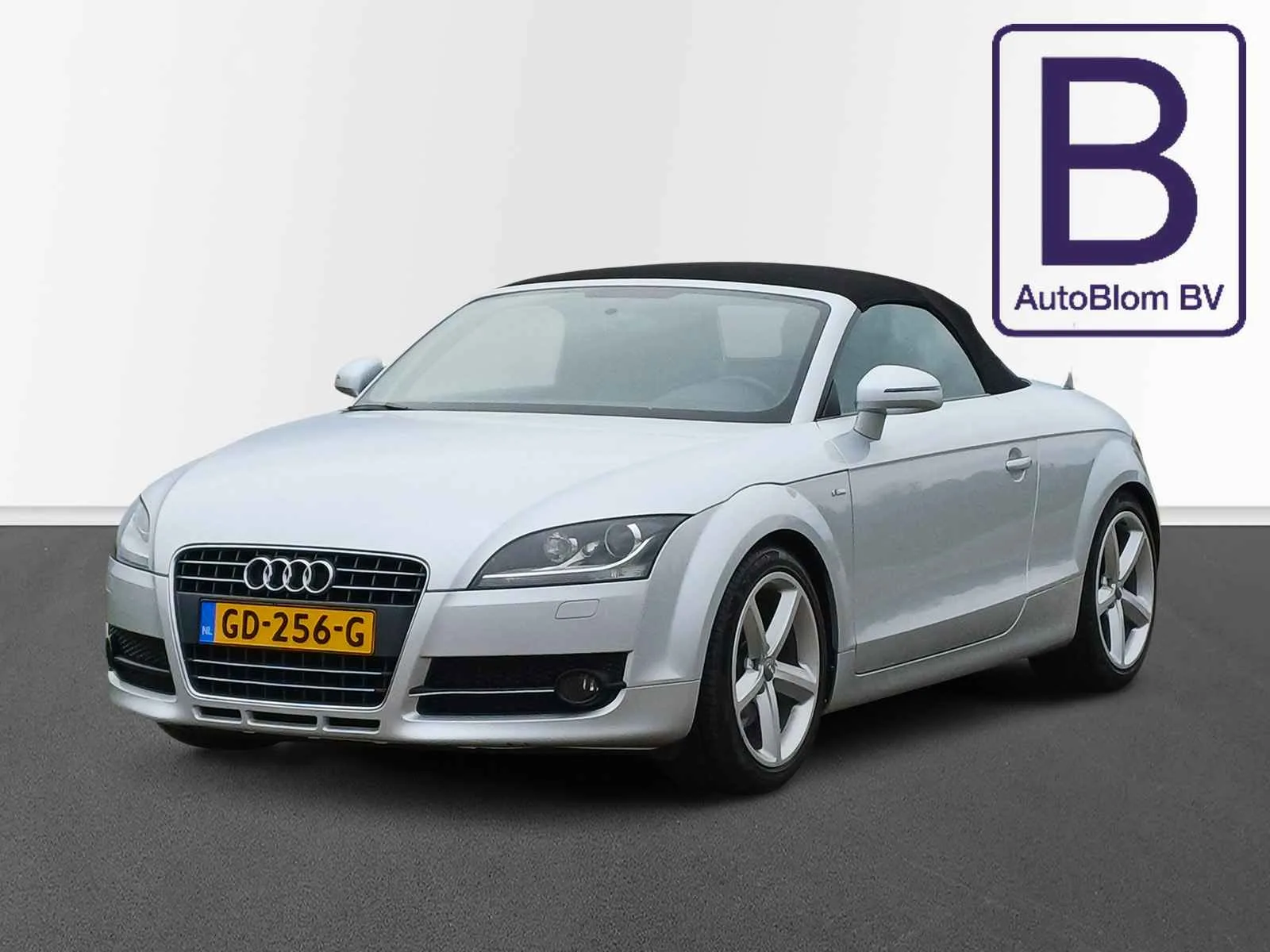 Audi TT (2010) — foto 1