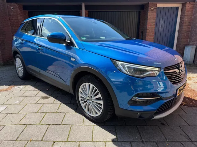 Opel Grandland X (2018) — foto 1