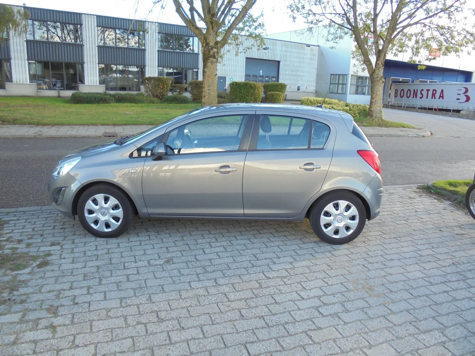 Opel Corsa (2013) — foto 1